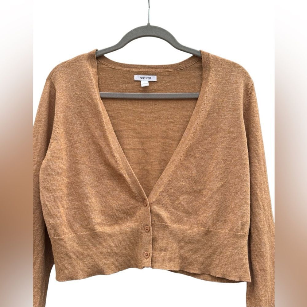 Nine West Women's V-Neck Cropped Cardigan in Rustic Tan Size Large - Picture 4 of 7